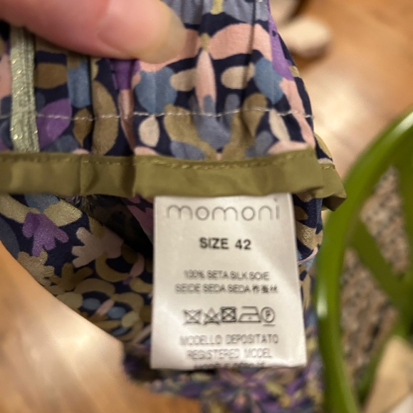 Momoni silk geometric sleeveless blouse pant set - Picture 9 of 9